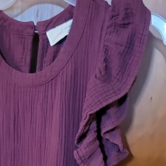 Elegant Burgundy Maxi Dress - Picture 4 of 4